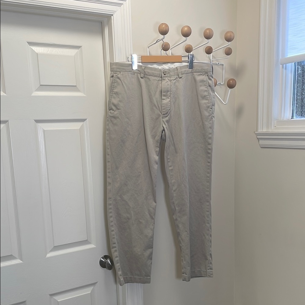 Ralph Lauren Chinos Classic Straight-Leg - Cream / Tan - 36x30